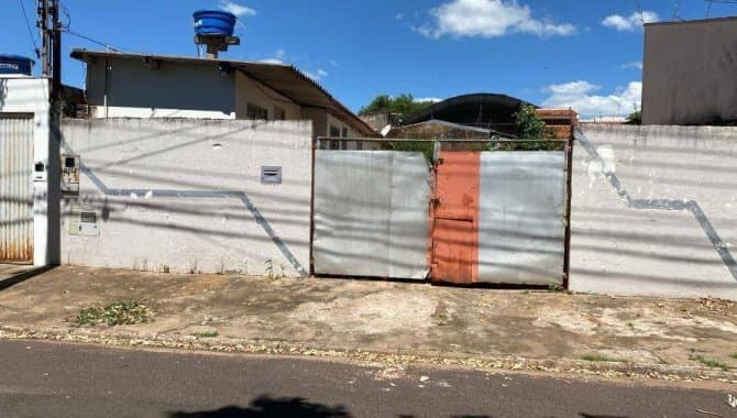 Foto 3 de 3: Casa em leilão em Presidente Prudente - SP — Casa 48 m² - Jardim Santa Eliza - Presidente Prudente - SP