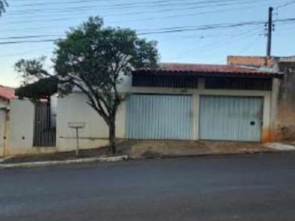 Foto 4 de 4: Casa em leilão em Bauru - SP — Casa 48 m² - Conjunto Habitacional Mary Dota - Bauru - SP
