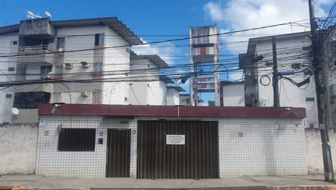Foto 1 de 16: Apartamento em leilão em Jaboatão Dos Guararapes - PE, bairro Candeias — Apartamento 56 m² (Unid. 203) - Candeias - Jaboatão dos Guararapes - PE