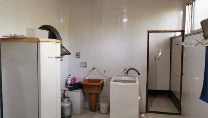Foto 10 de 13: Casa em leilão em São Gonçalo - RJ, bairro Trindade — Casa 100 m² - Trindade - São Gonçalo - RJ