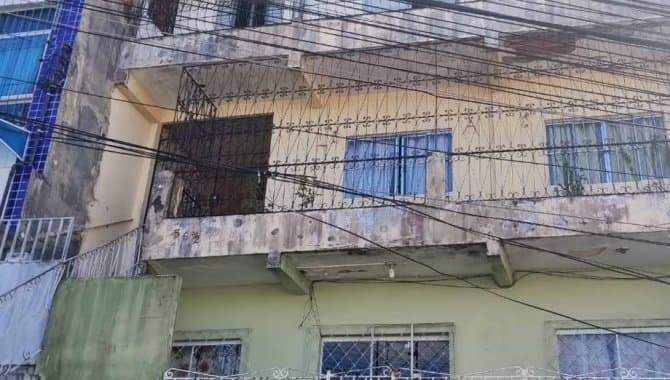 Foto 5 de 9: Casa em leilão em Salvador - BA, bairro Liberdade — Casa 77 m² - Liberdade - Salvador - BA