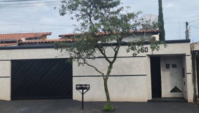 Foto 14 de 14: Casa em leilão em Uberlândia - MG, bairro Jardim das Palmeiras — Casa 206 m² - Jardim das Palmeiras - Uberlândia - MG