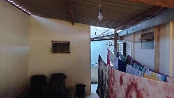 Foto 18 de 26: Casa em leilão em Votuporanga - SP, bairro Pozzobon — Casa 101 m² - Pozzobon - Votuporanga - SP