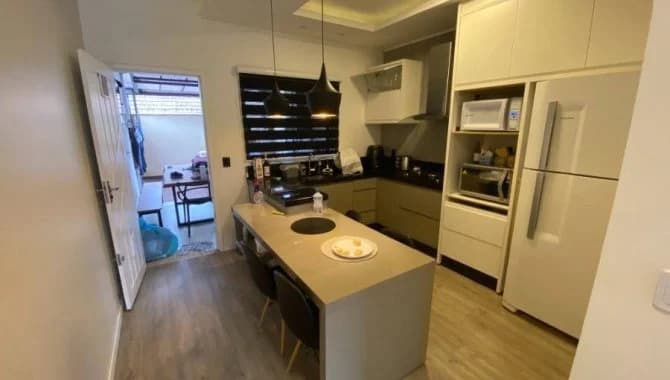 Foto 5 de 11: Casa em leilão em Joinville - SC, bairro Petrópolis — Casa em Condomínio 87 m² - Petrópolis - Joinville - SC
