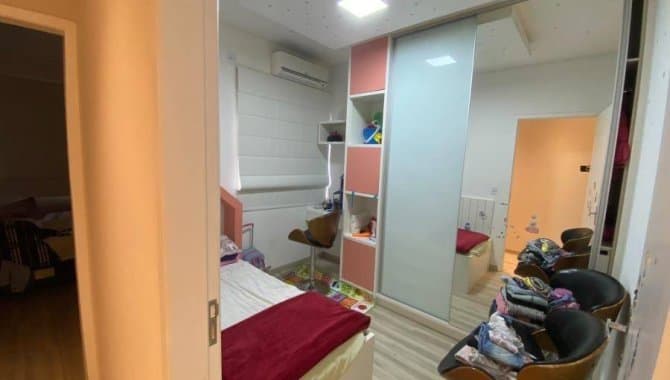 Foto 8 de 11: Casa em leilão em Joinville - SC, bairro Petrópolis — Casa em Condomínio 87 m² - Petrópolis - Joinville - SC