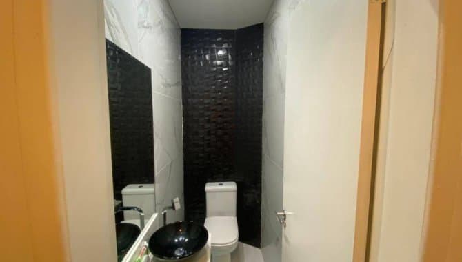 Foto 6 de 11: Casa em leilão em Joinville - SC, bairro Petrópolis — Casa em Condomínio 87 m² - Petrópolis - Joinville - SC