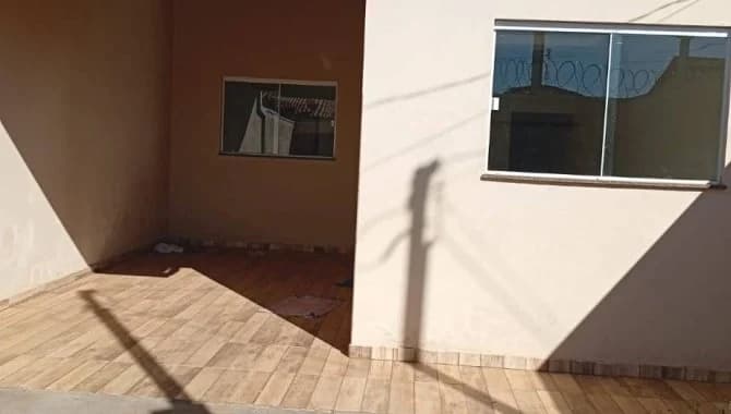 Foto 12 de 24: Casa em leilão em Catalão - GO, bairro Setor Aeroporto — Casa 103 m² (Unid. 01) - Setor Aeroporto - Catalão - GO