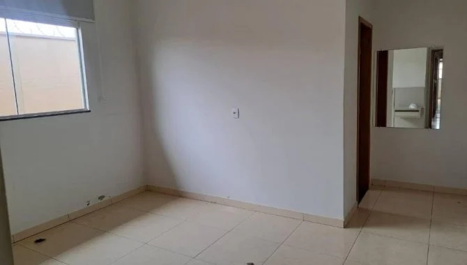 Foto 16 de 24: Casa em leilão em Catalão - GO, bairro Setor Aeroporto — Casa 103 m² (Unid. 01) - Setor Aeroporto - Catalão - GO
