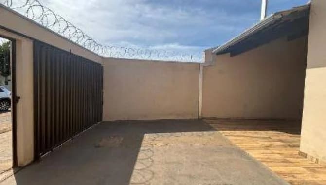 Foto 2 de 24: Casa em leilão em Catalão - GO, bairro Setor Aeroporto — Casa 103 m² (Unid. 01) - Setor Aeroporto - Catalão - GO