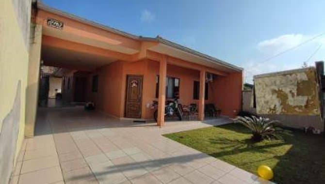 Foto 1 de 6: Casa em leilão em Paranaguá - PR, bairro Parque São João — Casa 189 m² - Parque São João - Paranaguá - PR
