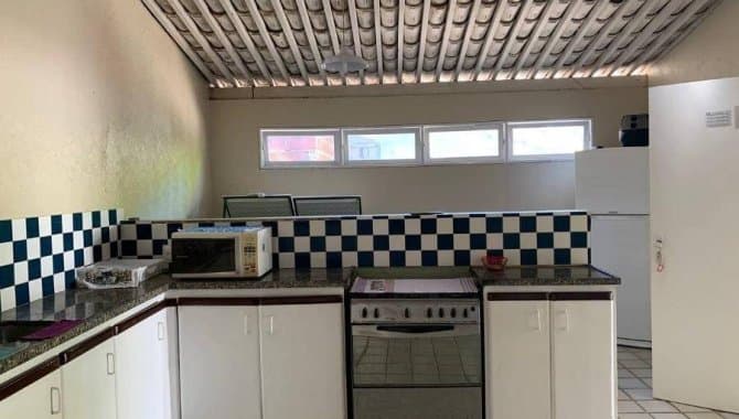 Foto 33 de 43: Apartamento em leilão em Paulista - PE, bairro Maria Farinha — Apartamento 490 m² (01 vaga) - Maria Farinha - Paulista - PE
