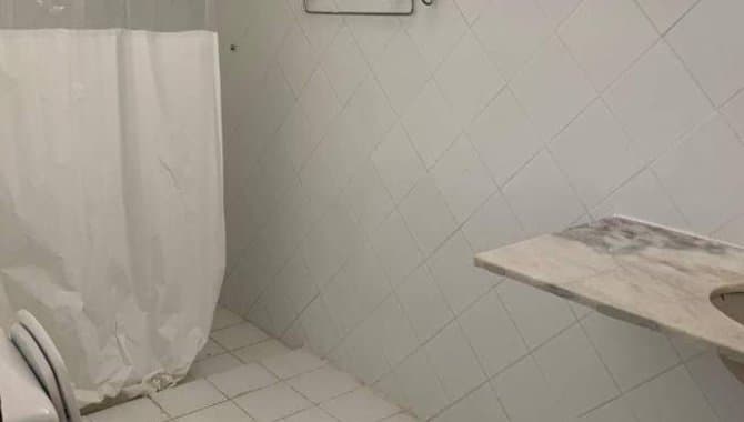 Foto 26 de 43: Apartamento em leilão em Paulista - PE, bairro Maria Farinha — Apartamento 490 m² (01 vaga) - Maria Farinha - Paulista - PE