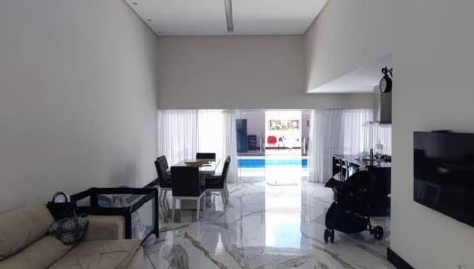 Foto 11 de 20: Casa em leilão em Barra Dos Coqueiros - SE, bairro Zona de Expansão (Olhos D'Agua) — Casa em Condomínio 290 m² (01 vaga) - Zona de Expansão - Barra dos Coqueiros - SE