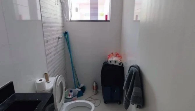 Foto 13 de 20: Casa em leilão em Barra Dos Coqueiros - SE, bairro Zona de Expansão (Olhos D'Agua) — Casa em Condomínio 290 m² (01 vaga) - Zona de Expansão - Barra dos Coqueiros - SE