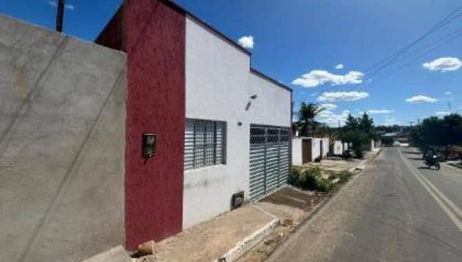 Foto 2 de 5: Casa em leilão em Jaicós - PI, bairro Joana Bessa Freitas — Casa, Padrão, 1 Vaga(S) de Garagem