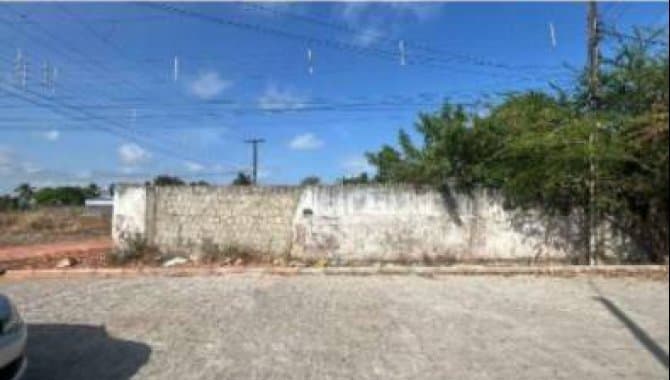 Foto 1 de 3: Casa em leilão em Sirinhaém - PE, bairro Barra Do Sirinhaem — Casa, Padrão, 1 Vaga(S) de Garagem