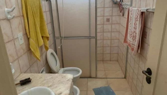 Foto 7 de 17: Casa em leilão em Jardinópolis - SP, bairro Jardim Niagara — Casa 277 m² - Jardim Niagara - Jardinópolis - SP