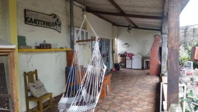 Foto 7 de 16: Casa em leilão em Iguape - SP, bairro Rocio — Casa, Padrão, 1 Vaga(S) de Garagem