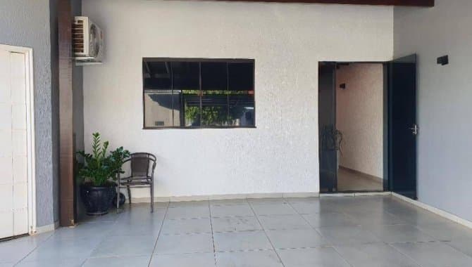 Foto 4 de 18: Casa em leilão em Ourinhos - SP, bairro Jardim Cristal — Casa 196 m² - Jardim Cristal - Ourinhos - SP