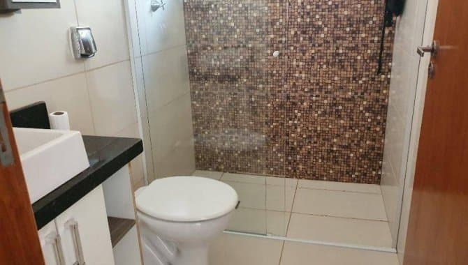 Foto 9 de 18: Casa em leilão em Ourinhos - SP, bairro Jardim Cristal — Casa 196 m² - Jardim Cristal - Ourinhos - SP