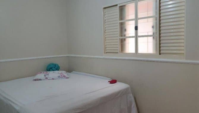 Foto 14 de 18: Casa em leilão em Ourinhos - SP, bairro Jardim Cristal — Casa 196 m² - Jardim Cristal - Ourinhos - SP