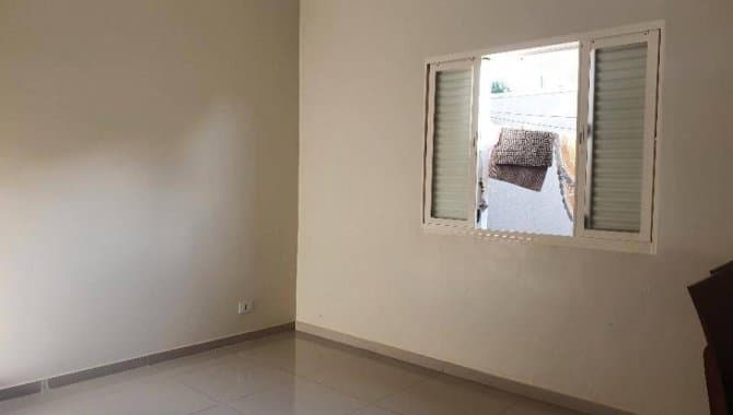 Foto 16 de 18: Casa em leilão em Ourinhos - SP, bairro Jardim Cristal — Casa 196 m² - Jardim Cristal - Ourinhos - SP