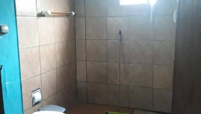 Foto 7 de 13: Casa em leilão em Iguape - SP, bairro Rocio — Casa, Padrão, 1 Vaga(S) de Garagem