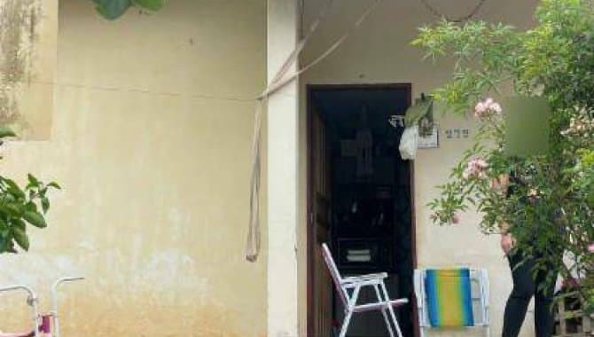 Foto 3 de 11: Casa em leilão em Rio Bonito Do Iguaçu - PR, bairro Cohapar — Casa 32 m² - Cohapar - Rio Bonito do Iguaçu - PR