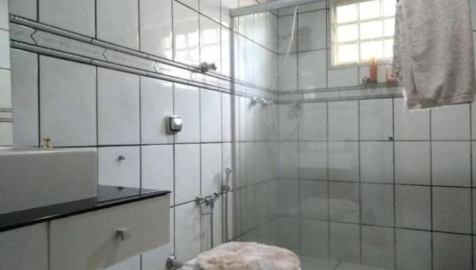 Foto 10 de 20: Casa em leilão em Cafelândia - SP, bairro Cafelândia — Casa, Padrão, 1 Vaga(S) de Garagem