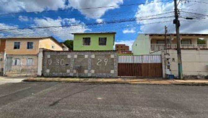 Foto 2 de 3: Casa em leilão em Valparaiso De Goias - GO, bairro Valparaíso 2°Etapa — Casa 67 m² - Valparaíso 2°Etapa - Valparaiso De Goias - GO