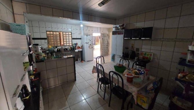 Foto 11 de 12: Casa em leilão em Uberlândia - MG, bairro Vila Presidente Roosevelt — Casa 128 m² - Vila Presidente Roosevelt - Uberlândia - MG