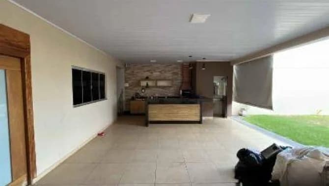 Foto 18 de 38: Casa em leilão em Porangatu - GO, bairro Santa Tereza — Casa, Padrão, 1 Vaga(S) de Garagem