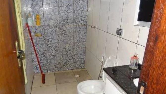 Foto 10 de 11: Casa em leilão em Recanto Das Emas - DF, bairro Recanto Das Emas — Casa, Padrão, 1 Vaga(S) de Garagem