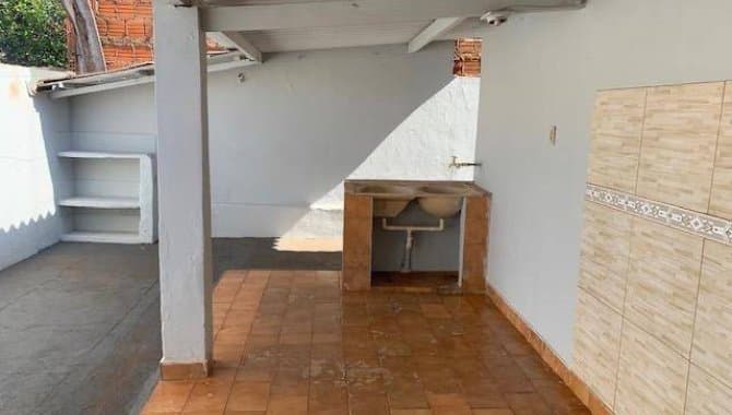 Foto 10 de 14: Casa em leilão em Birigui - SP — Casa, Padrão, 0 Vaga(S) de Garagem
