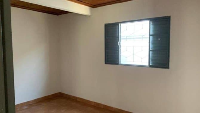 Foto 4 de 14: Casa em leilão em Birigui - SP — Casa, Padrão, 0 Vaga(S) de Garagem