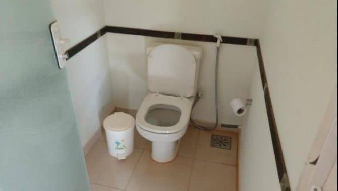 Foto 7 de 9: Casa em leilão em Bariri - SP, bairro Cidade Jardim — Casa, Padrão, 1 Vaga(S) de Garagem