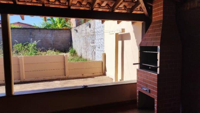 Foto 8 de 14: Casa em leilão em Frutal - MG, bairro Ipe Amarelo — Casa, Padrão, 1 Vaga(S) de Garagem
