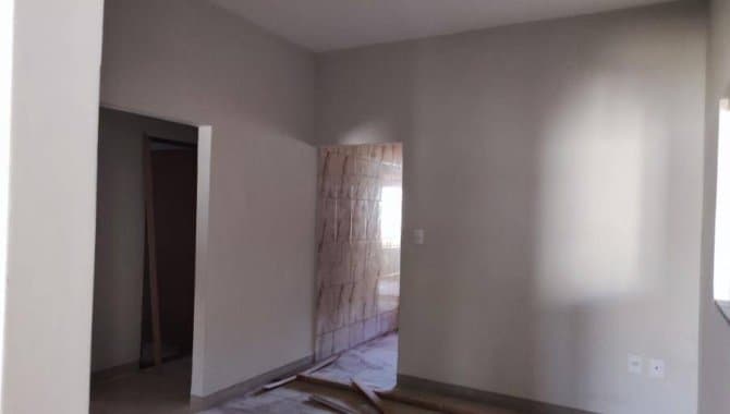 Foto 5 de 14: Casa em leilão em Frutal - MG, bairro Ipe Amarelo — Casa, Padrão, 1 Vaga(S) de Garagem