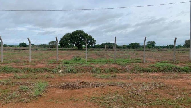 Foto 16 de 22: Terreno em leilão em Porto Nacional - TO, bairro Jardim América — Área com 3.040 m² - Jardim América - Porto Nacional - TO