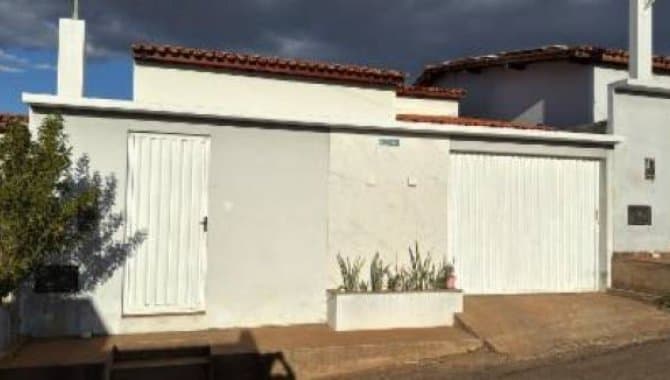 Foto 1 de 4: Casa em leilão em Ibiassucê - BA, bairro Alto do Cruzeiro — Casa 67 m² - Alto do Cruzeiro - Ibiassucê - BA