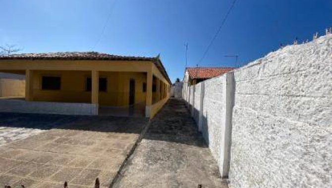 Foto 24 de 25: Casa em leilão em Pitimbu - PB, bairro Centro — Casa, Padrão, 0 Vaga(S) de Garagem