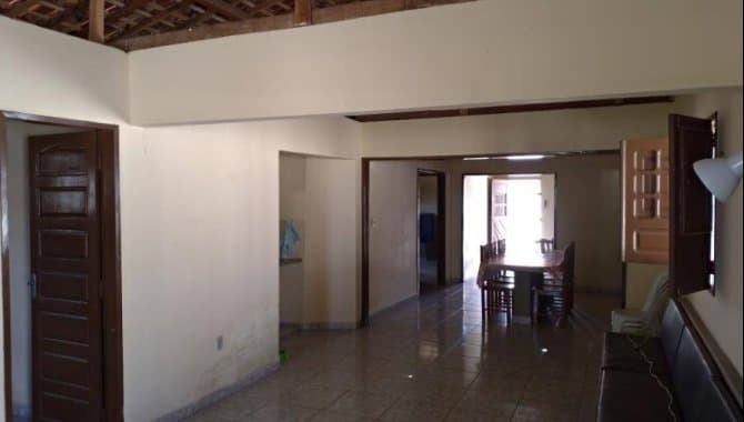Foto 4 de 25: Casa em leilão em Pitimbu - PB, bairro Centro — Casa, Padrão, 0 Vaga(S) de Garagem