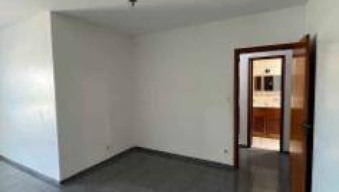 Foto 15 de 21: Apartamento em leilão em Rondonópolis - MT, bairro Vila Aurora I — Apartamento, Padrão, 1 Vaga(S) de Garagem