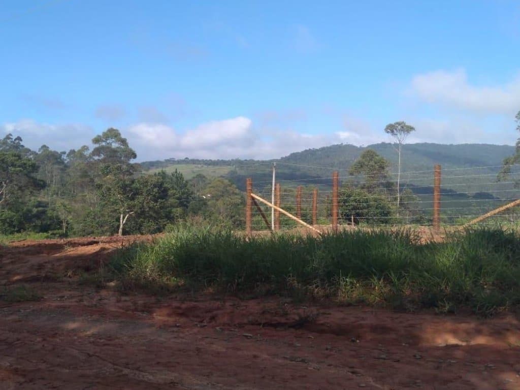 Foto 3 de 6: Terreno em leilão em Cotia - SP, bairro Cachoeira — Área com 1.592 m² - Cachoeira - Cotia - SP