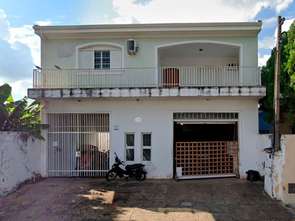 Foto 2 de 6: Comercial em leilão em Araçatuba - SP, bairro Dona Amélia — Imóvel Residencial e Comercial em Terreno de 300 m² - Jardim Dona Amélia - Araçatuba - SP