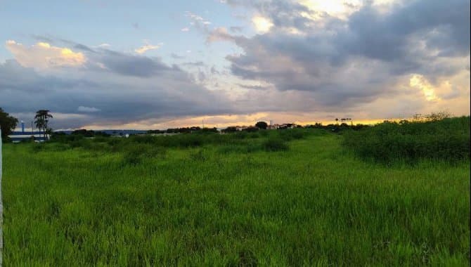 Foto 6 de 30: Terreno em leilão em Sorocaba - SP, bairro Itangua — Área de 126.068 m² - Itangua - Sorocaba - SP