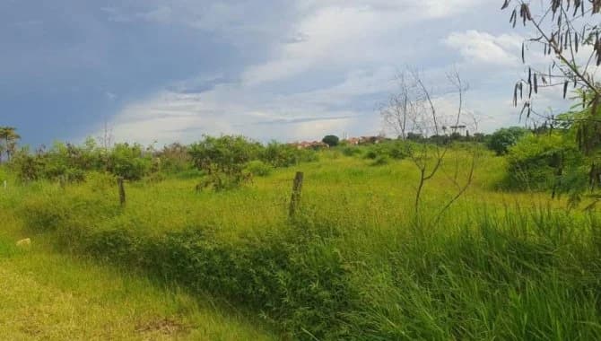 Foto 20 de 30: Terreno em leilão em Sorocaba - SP, bairro Itangua — Área de 126.068 m² - Itangua - Sorocaba - SP