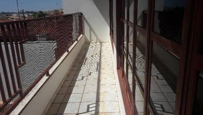 Foto 4 de 16: Comercial em leilão em Votuporanga - SP, bairro Santa Eliza — Prédio Comercial 540 m² - Santa Eliza - Votuporanga - SP