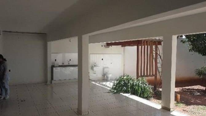 Foto 2 de 16: Comercial em leilão em Votuporanga - SP, bairro Santa Eliza — Prédio Comercial 540 m² - Santa Eliza - Votuporanga - SP