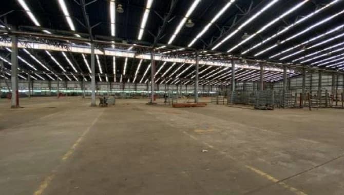 Foto 3 de 14: Comercial em leilão em Além Paraíba - MG, bairro Marinópolis — Galpão com Área de 8 ha - Além Paraíba - MG